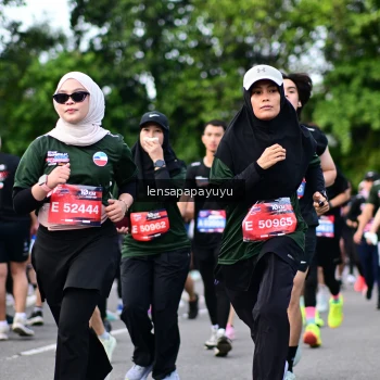 Runner Photo 4152647