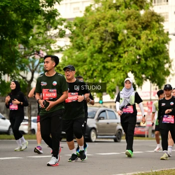 Runner Photo 4152652