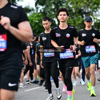 Runner Photo 4152656
