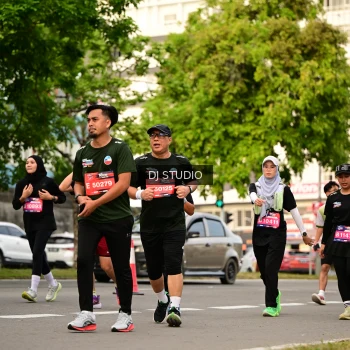 Runner Photo 4152663