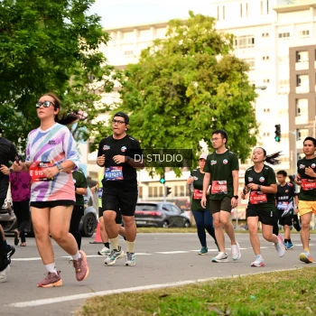 Runner Photo 4152666