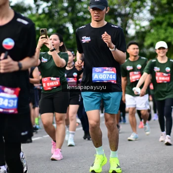 Runner Photo 4152698