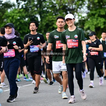 Runner Photo 4152723