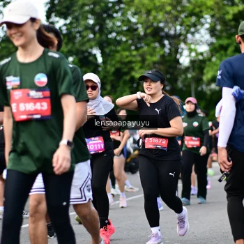Runner Photo 4152750