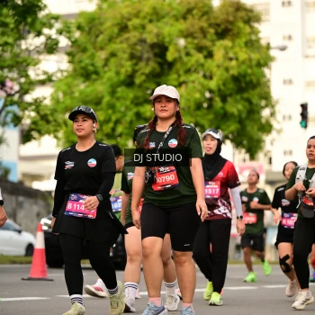 Runner Photo 4152755