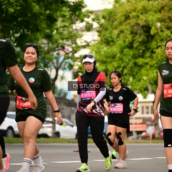 Runner Photo 4152772
