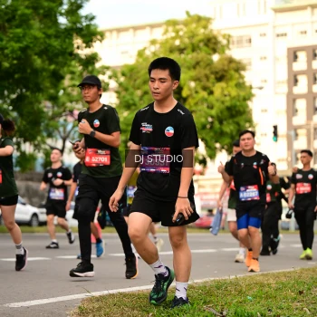 Runner Photo 4152792