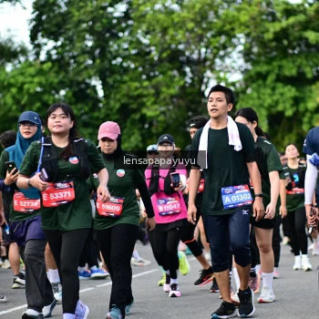 Runner Photo 4152799