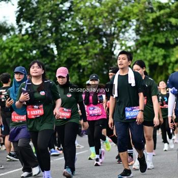 Runner Photo 4152806