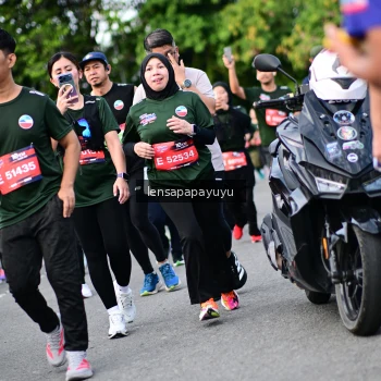 Runner Photo 4152831