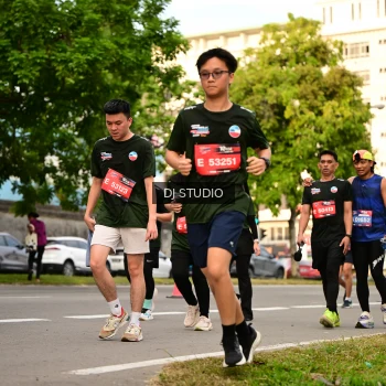 Runner Photo 4152841