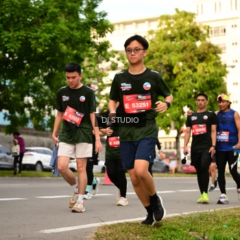 Runner Photo 4152843
