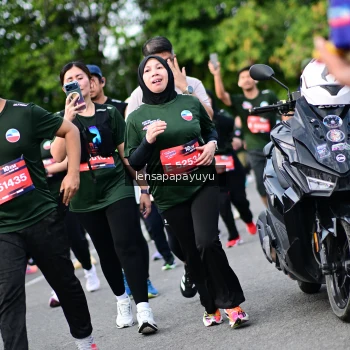 Runner Photo 4152855