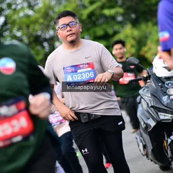 Runner Photo 4152857