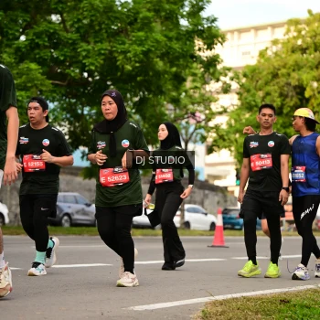 Runner Photo 4152870