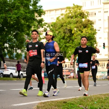Runner Photo 4152879