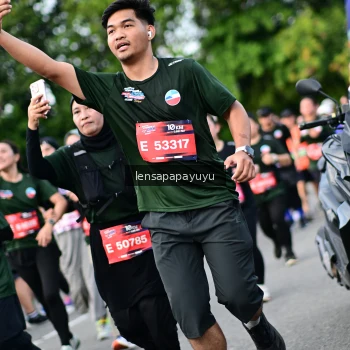 Runner Photo 4152886