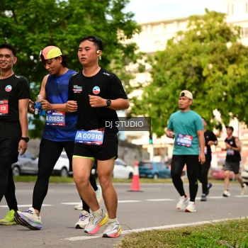 Runner Photo 4152921