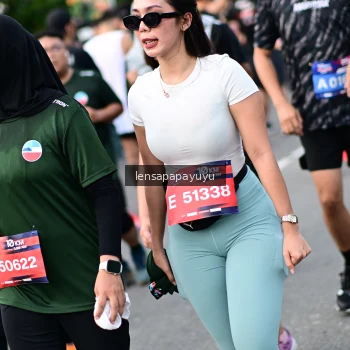 Runner Photo 4152945