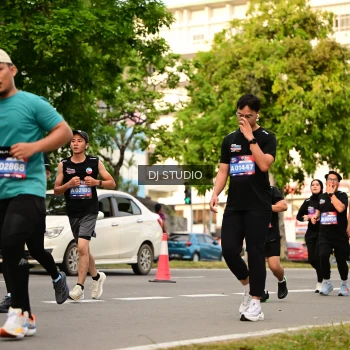 Runner Photo 4152951