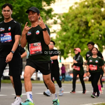 Runner Photo 4152980