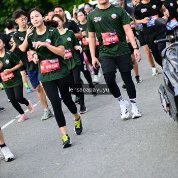 Runner Photo 4153002