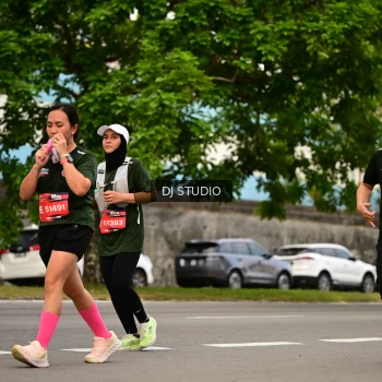 Runner Photo 4153035