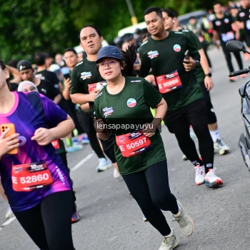 Runner Photo 4153037