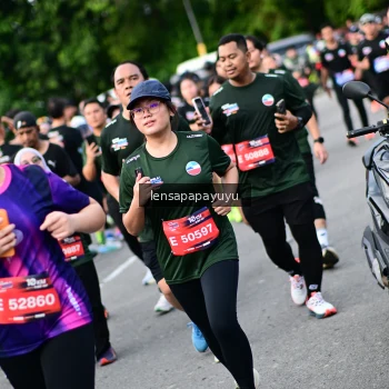 Runner Photo 4153038