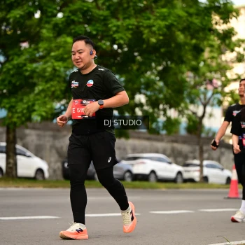 Runner Photo 4153041