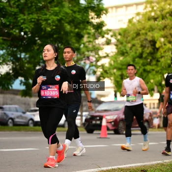 Runner Photo 4153052