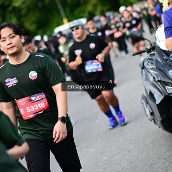Runner Photo 4153061