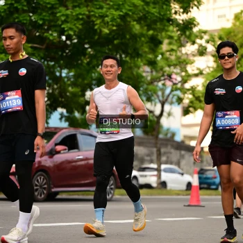 Runner Photo 4153063