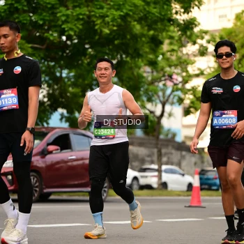Runner Photo 4153064