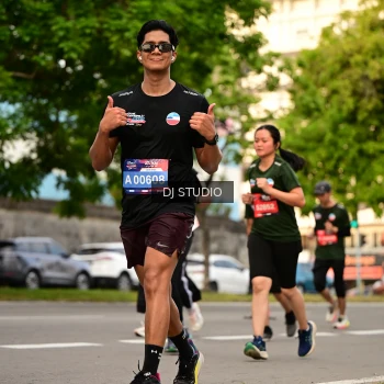 Runner Photo 4153084