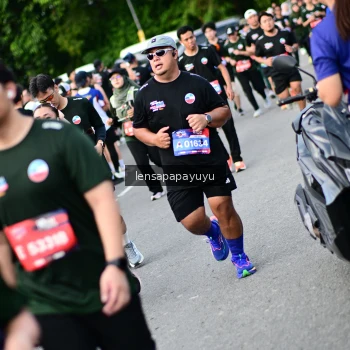Runner Photo 4153091