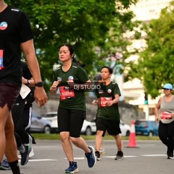 Runner Photo 4153095