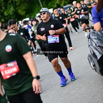 Runner Photo 4153098