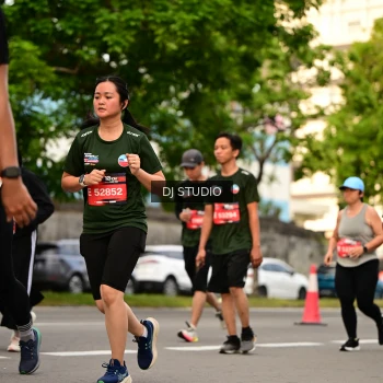 Runner Photo 4153101