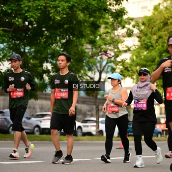 Runner Photo 4153112
