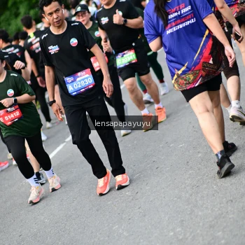 Runner Photo 4153121