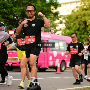 Runner Photo 4153135