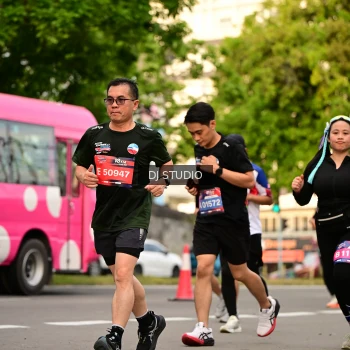Runner Photo 4153145
