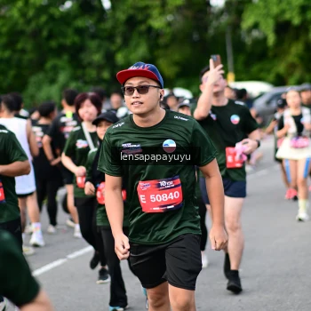 Runner Photo 4153171