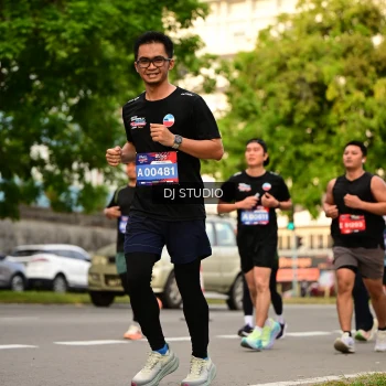 Runner Photo 4153184