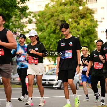 Runner Photo 4153200