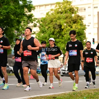 Runner Photo 4153201