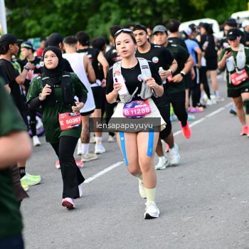 Runner Photo 4153213
