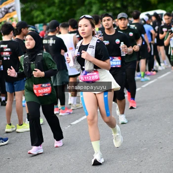 Runner Photo 4153218
