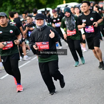 Runner Photo 4153244